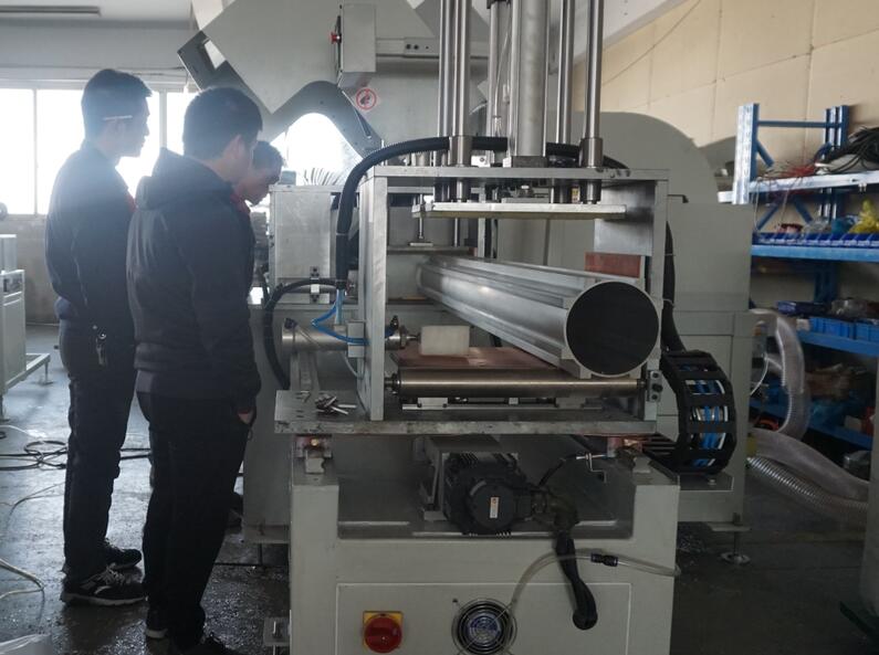 【河北】新能源汽車電動機外殼專用DS-A450切鋁機，實現(xiàn)高精密鋸切